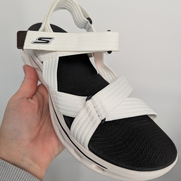 NEW Skechers womens On-the-go Glide Step 2.0 Sandal white black - Camden Size 8 - Picture 7 of 13